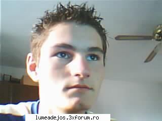=)  

17 ani din timisoara ,iubesc muzik de calitate ;) si eu :p